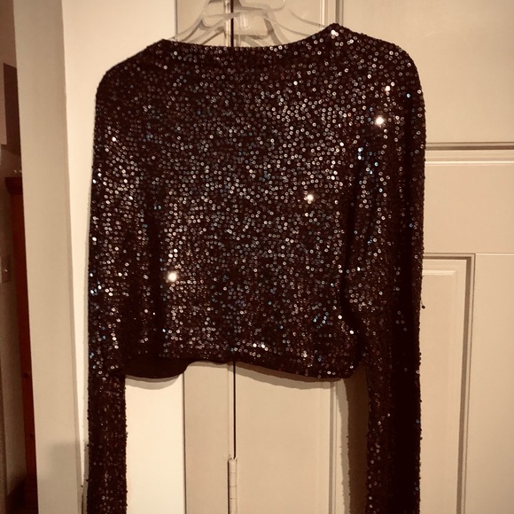 NWOT, never worn black sequin top. Just gorgeous! - Picture 3 of 5